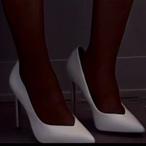 Fashion Nova Elegant White Stiletto Heels